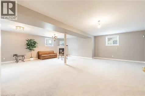 822 Marcuz Court Windsor ON N9G 3C5