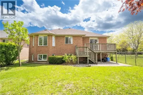 822 Marcuz Court Windsor ON N9G 3C5