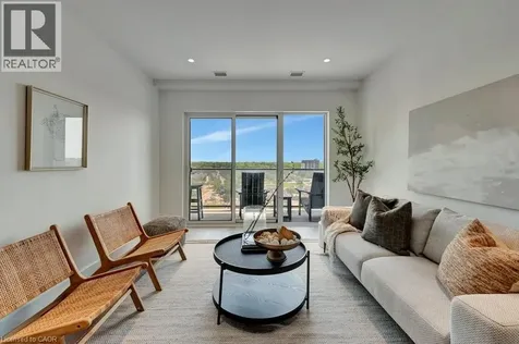 15 Glebe Street Cambridge ON N1S 0C3