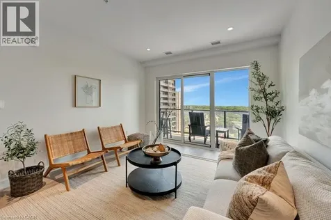 15 Glebe Street Cambridge ON N1S 0C3
