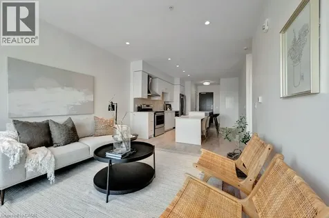 15 Glebe Street Cambridge ON N1S 0C3