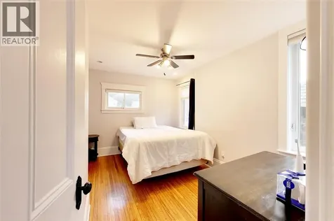122 Forsyth Street North Sarnia ON N7T 6L3