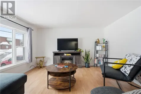 1545 Bellevue Street Sudbury ON P3B 3G4