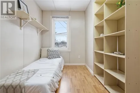 1545 Bellevue Street Sudbury ON P3B 3G4