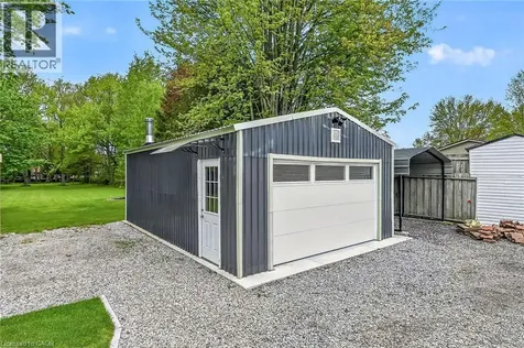 13 Bill's Corners Road Simcoe ON N3Y 4K5