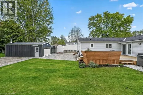 13 Bill's Corners Road Simcoe ON N3Y 4K5