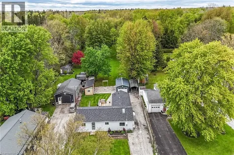13 Bill's Corners Road Simcoe ON N3Y 4K5