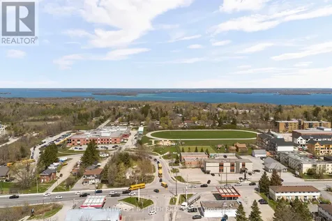 25 Skyline Drive Orillia ON L3V 3V8