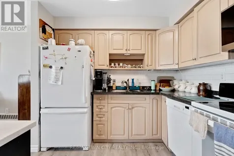 24 Midland Drive Kitchener ON N2A 2A8