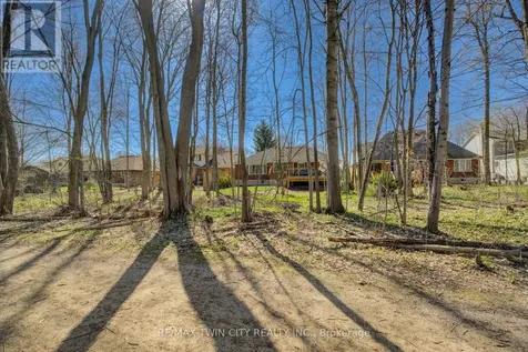 439 Northlake Drive Waterloo ON N2V 1Y6