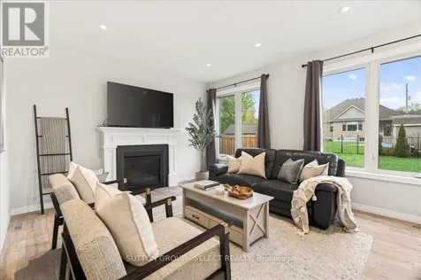 261 Wilson Avenue Tillsonburg ON N4G 0H3