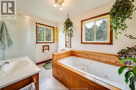 9656 Gracey Side Road Lakeshore ON N0P 1J0