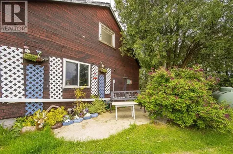 9656 Gracey Side Road Lakeshore ON N0P 1J0
