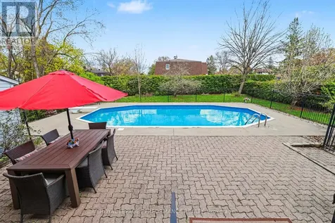 26 Delong Drive Ottawa ON K1J 8H4