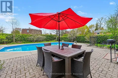 26 Delong Drive Ottawa ON K1J 8H4