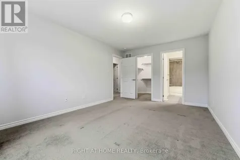 709 Derreen Avenue Ottawa ON K2S 2Z2