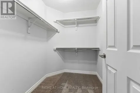 709 Derreen Avenue Ottawa ON K2S 2Z2