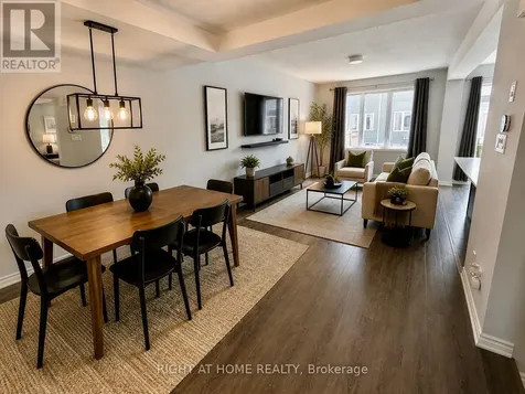 709 Derreen Avenue Ottawa ON K2S 2Z2
