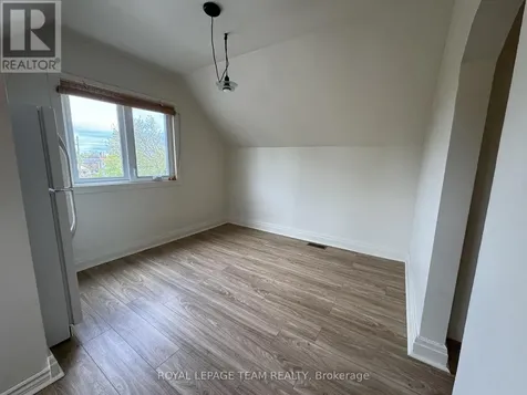 196 Prince Albert Street Ottawa ON K1K 1Z7