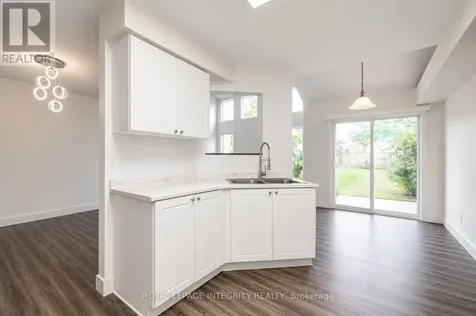 79 Bishops Mills Way Ottawa ON K2K 3C1