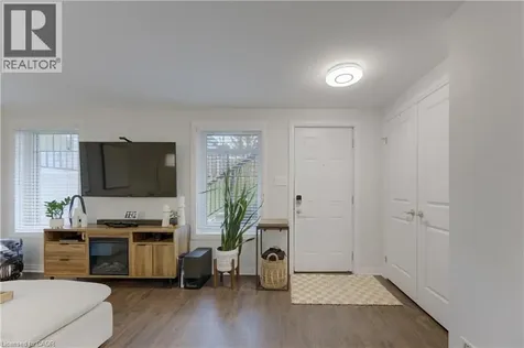1989 Ottawa Street South Kitchener ON N2E 0G7