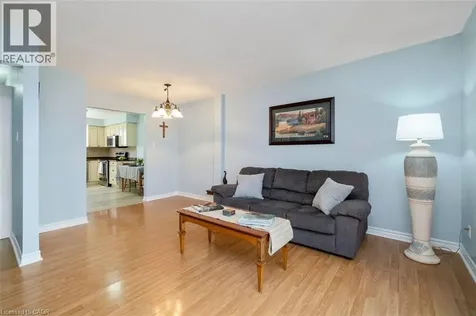 121 Morgan Avenue Kitchener ON N2A 2M4
