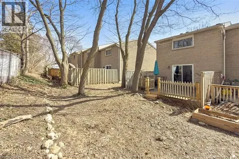 121 Morgan Avenue Kitchener ON N2A 2M4