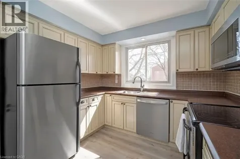 121 Morgan Avenue Kitchener ON N2A 2M4