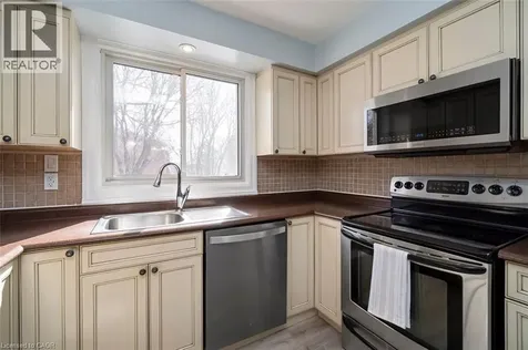 121 Morgan Avenue Kitchener ON N2A 2M4