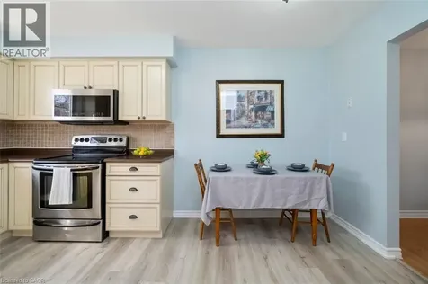 121 Morgan Avenue Kitchener ON N2A 2M4