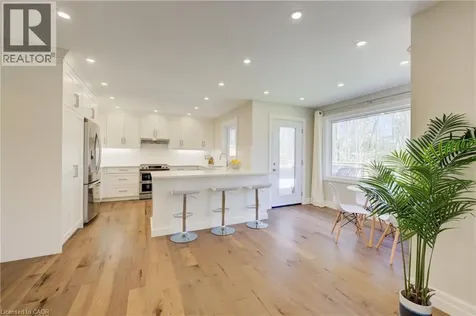 439 Northlake Drive Waterloo ON N2V 1Y6