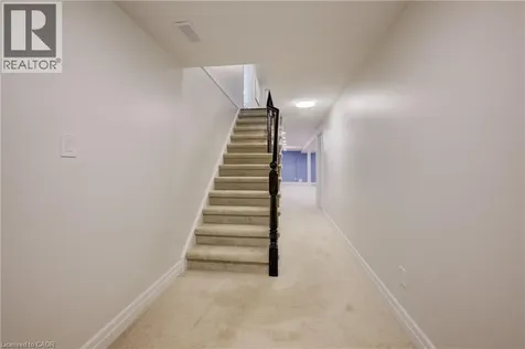 439 Northlake Drive Waterloo ON N2V 1Y6