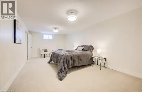 439 Northlake Drive Waterloo ON N2V 1Y6
