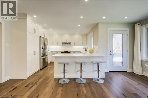 439 Northlake Drive Waterloo ON N2V 1Y6