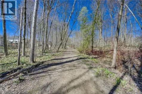 439 Northlake Drive Waterloo ON N2V 1Y6