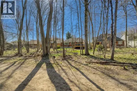 439 Northlake Drive Waterloo ON N2V 1Y6