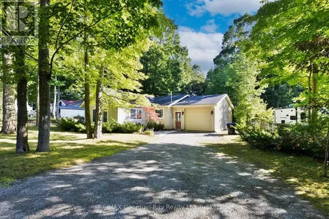 133 Timcourt Drive Tiny ON L9M 0B9