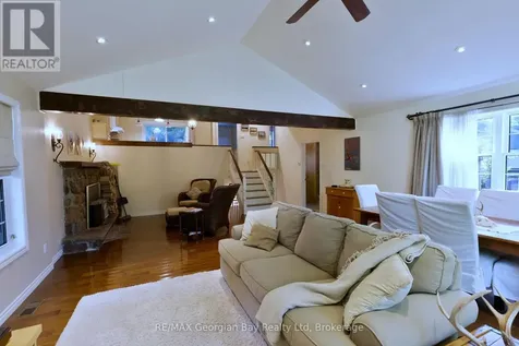 133 Timcourt Drive Tiny ON L9M 0B9