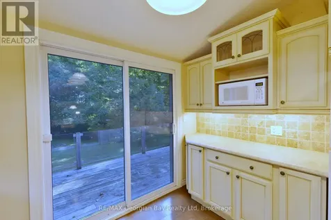 133 Timcourt Drive Tiny ON L9M 0B9