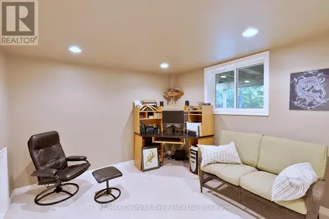 133 Timcourt Drive Tiny ON L9M 0B9
