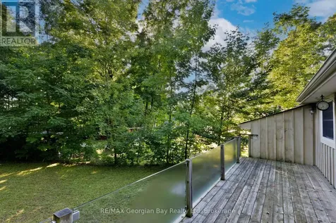 133 Timcourt Drive Tiny ON L9M 0B9