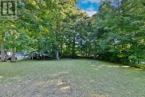 133 Timcourt Drive Tiny ON L9M 0B9