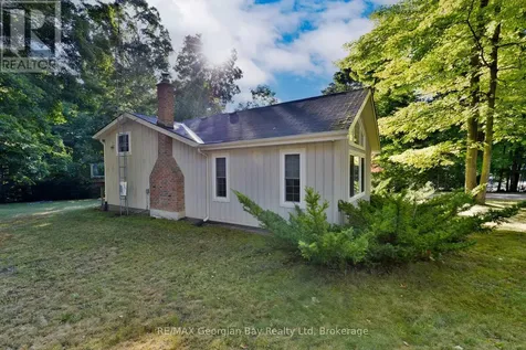 133 Timcourt Drive Tiny ON L9M 0B9