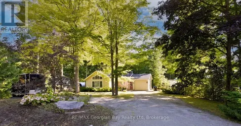 133 Timcourt Drive Tiny ON L9M 0B9