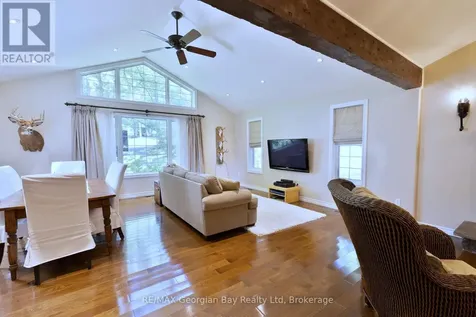 133 Timcourt Drive Tiny ON L9M 0B9