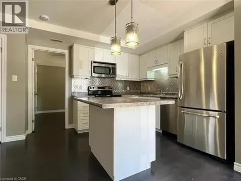 1460 Highland Road West Kitchener ON N2N 0B7