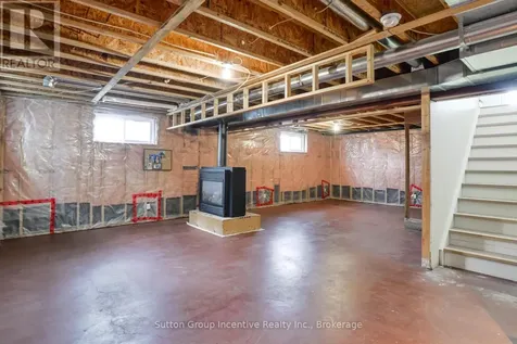 391 Grenville Avenue Orillia ON L3V 8A7
