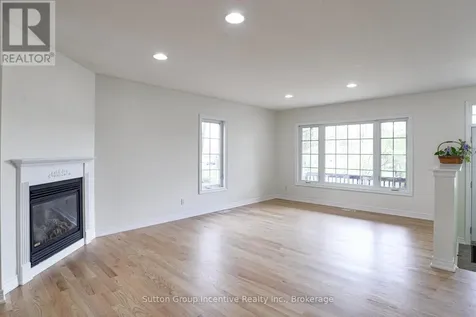 391 Grenville Avenue Orillia ON L3V 8A7
