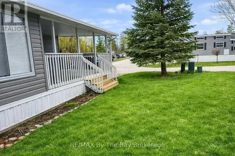 83 Madawaska Trail Wasaga Beach ON L9Z 1X7