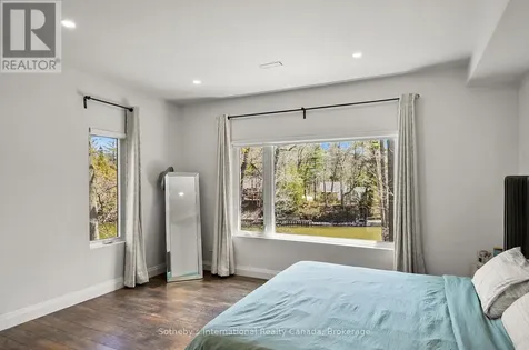 71 Oak Lea Boulevard Wasaga Beach ON L9Z 2V1